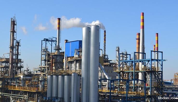 石油化工厂.jpg