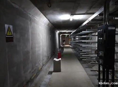 地下电缆沟管廊气体检测仪现场图 地下电缆沟管廊气体检测仪现场图