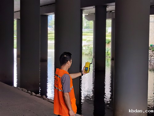 便携式单推三检测仪